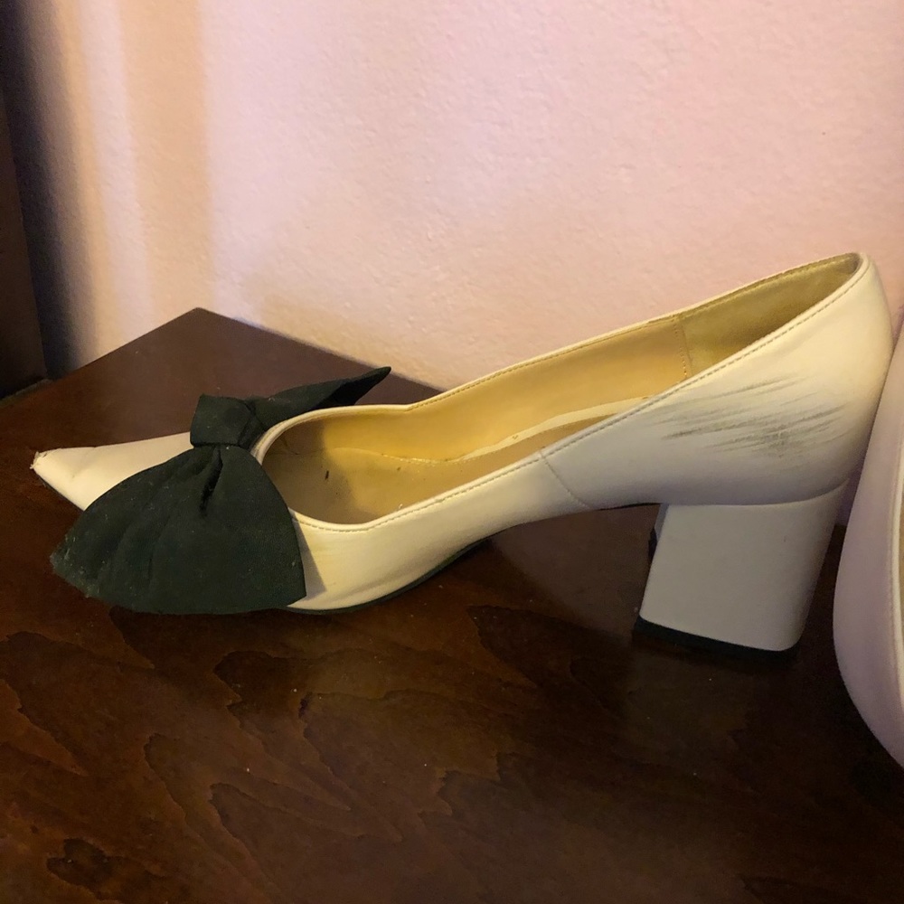 Shoes - Picture 6 of 8